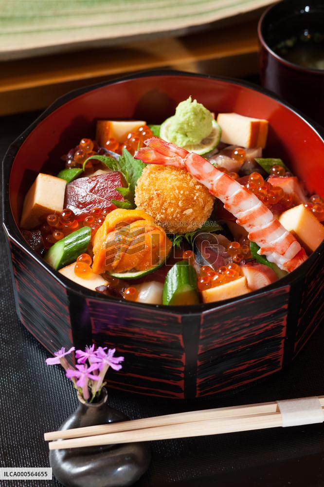 Chirashi Sushi