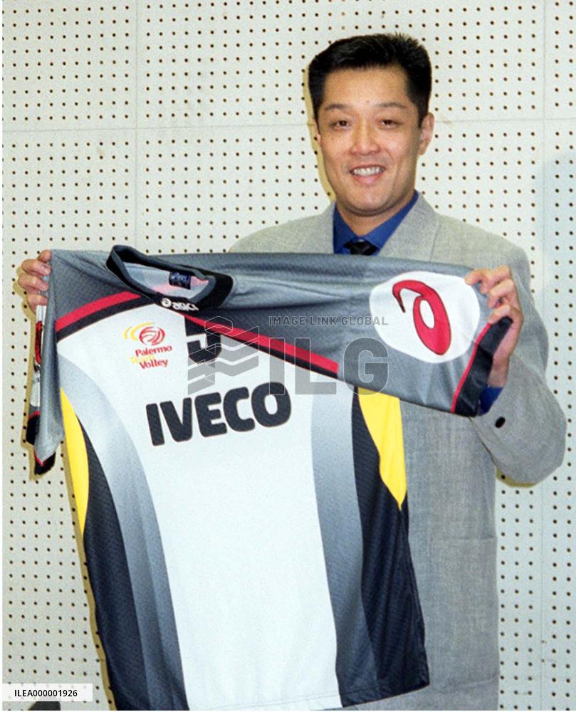 Japanese player Manabe moves to Italian volleyball team