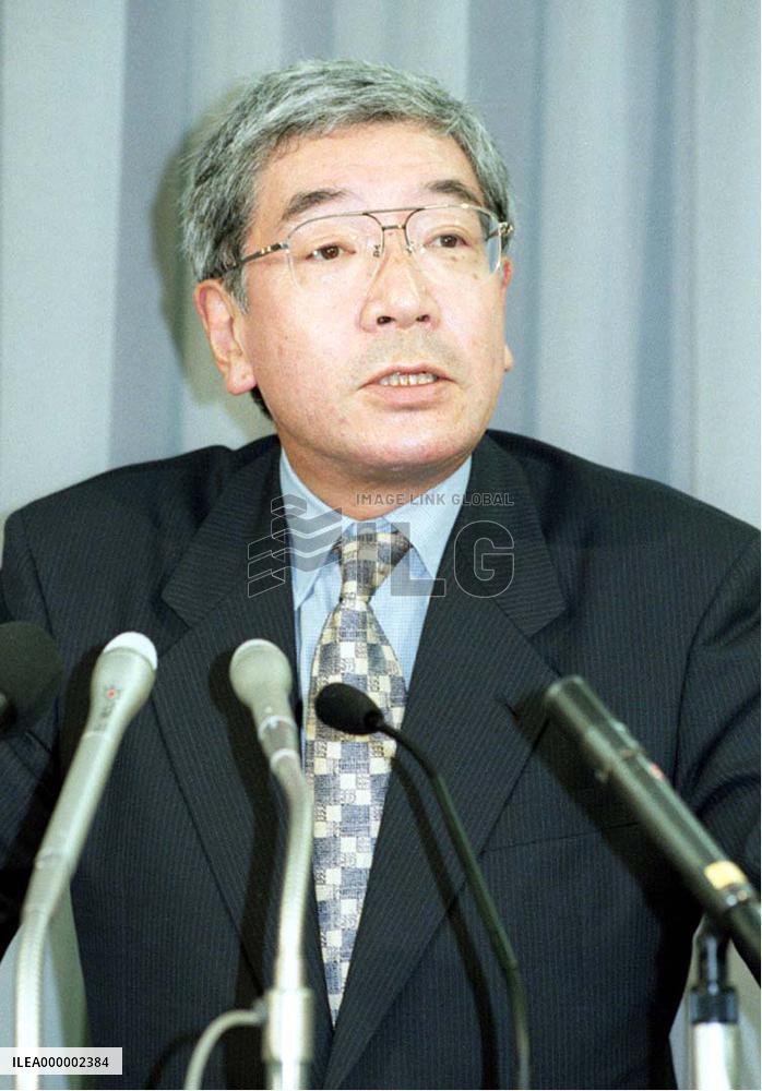 New Vice Foreign Minister Kawashima meets press