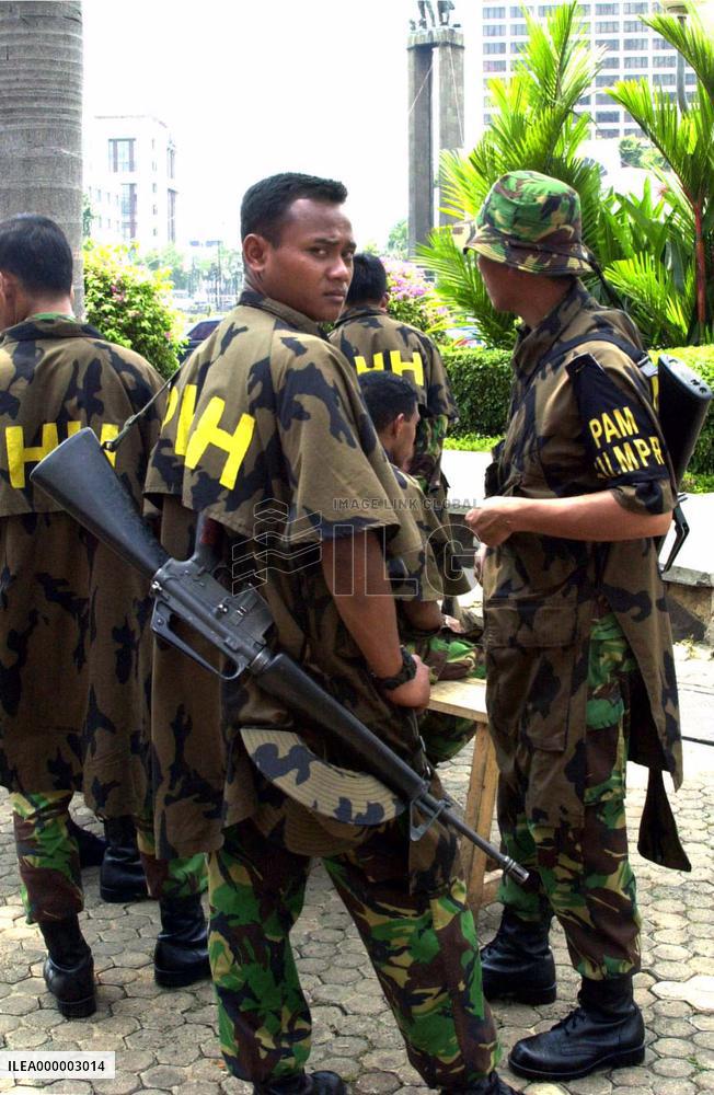 Indonesia enhances security before presidential election