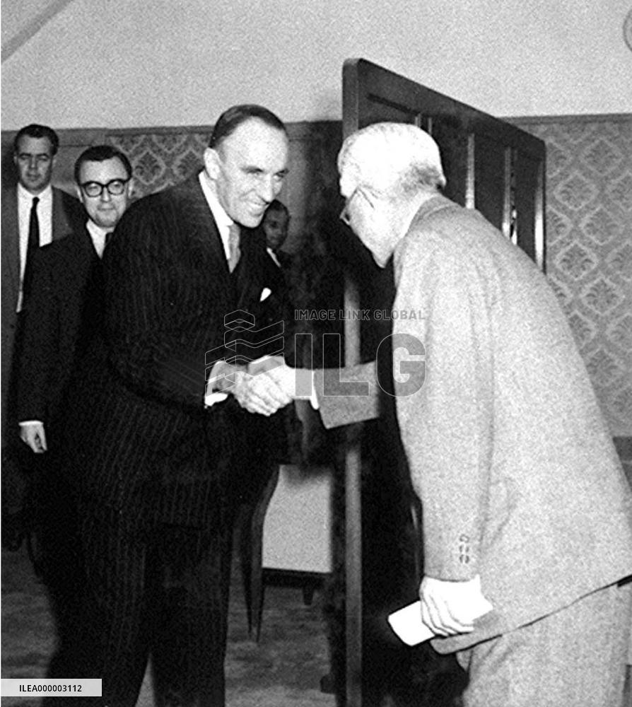 U.S., Japan trades secret notes on nuke arms in 1960