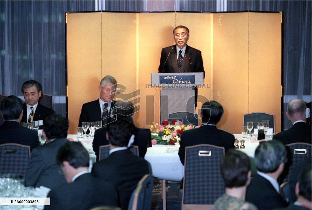 Obuchi urges opposition camp to rejoin Diet sessions