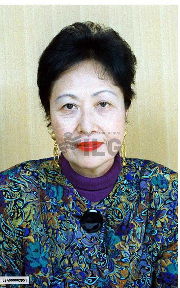 Novelist Sono wins Helen Keller Award