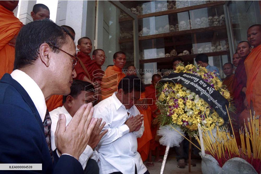 Cambodian opposition leader prays for souls of Khmer Rouge victi