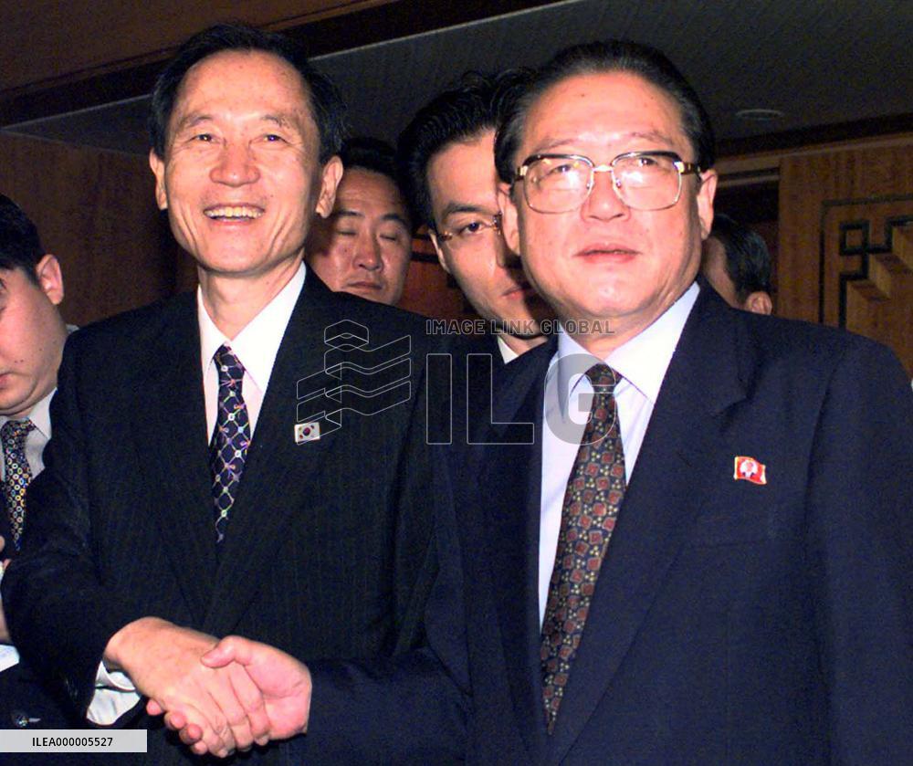 Chief N., S. Korean delegates announce accord