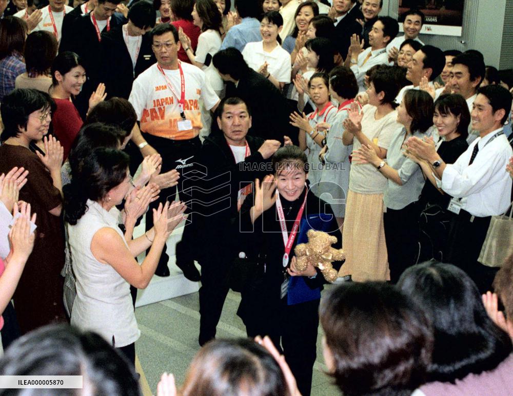 Tamura, Japanese judoka head to Sydney Olympics