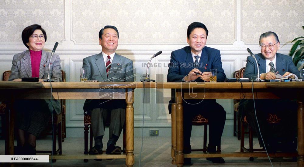 Opposition leaders agree on no-confidence motion against Mori