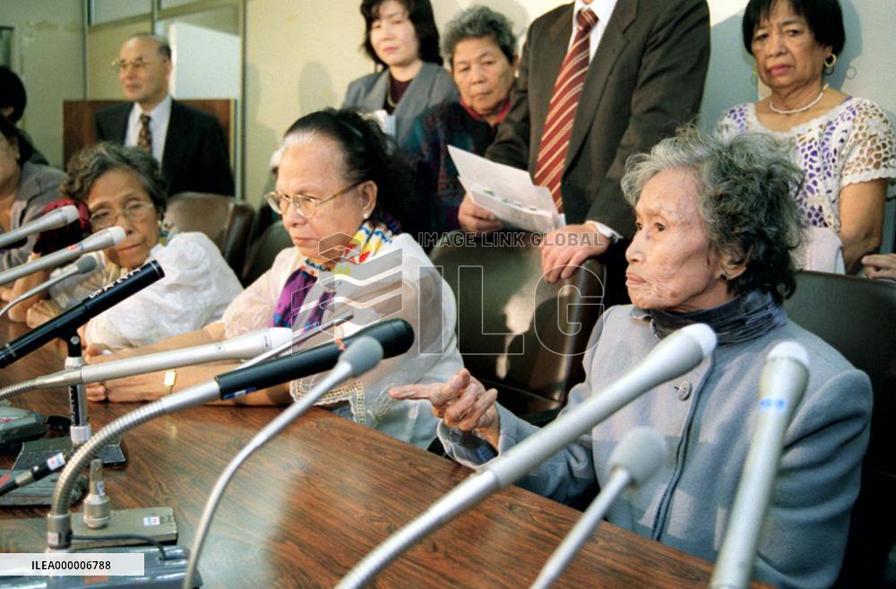 Former Philippine 'comfort women' lose compensation appeal