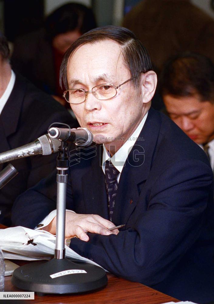 Top insurer voices support for treasury stock system