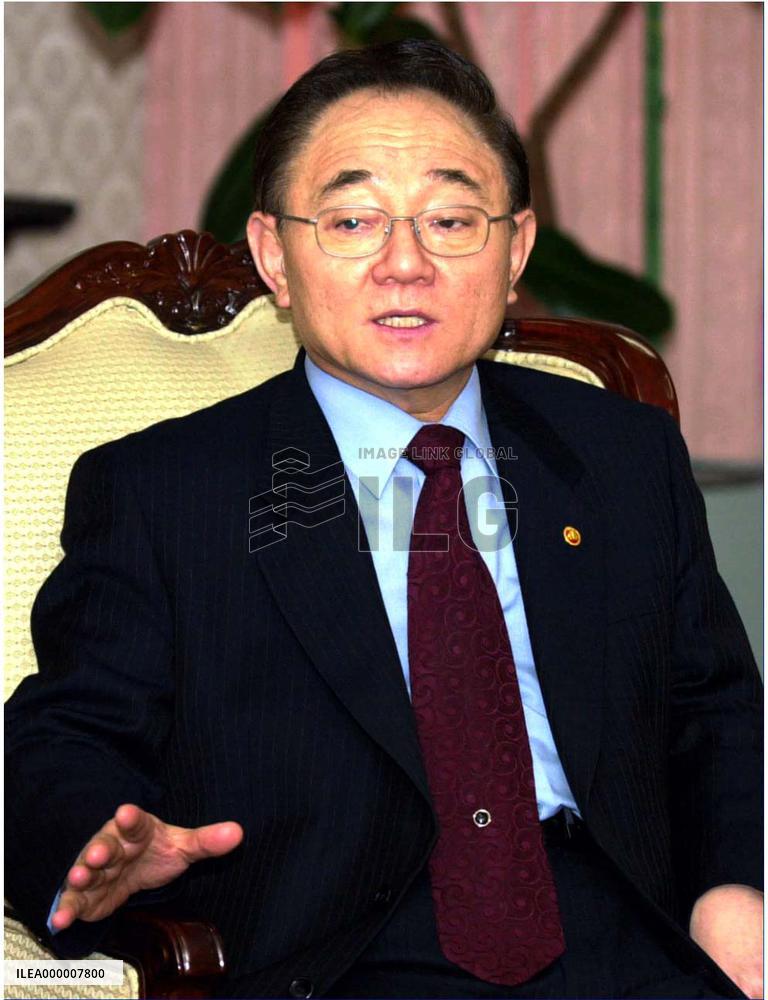 Textbook should not harm Seoul-Tokyo ties: S. Korean minister