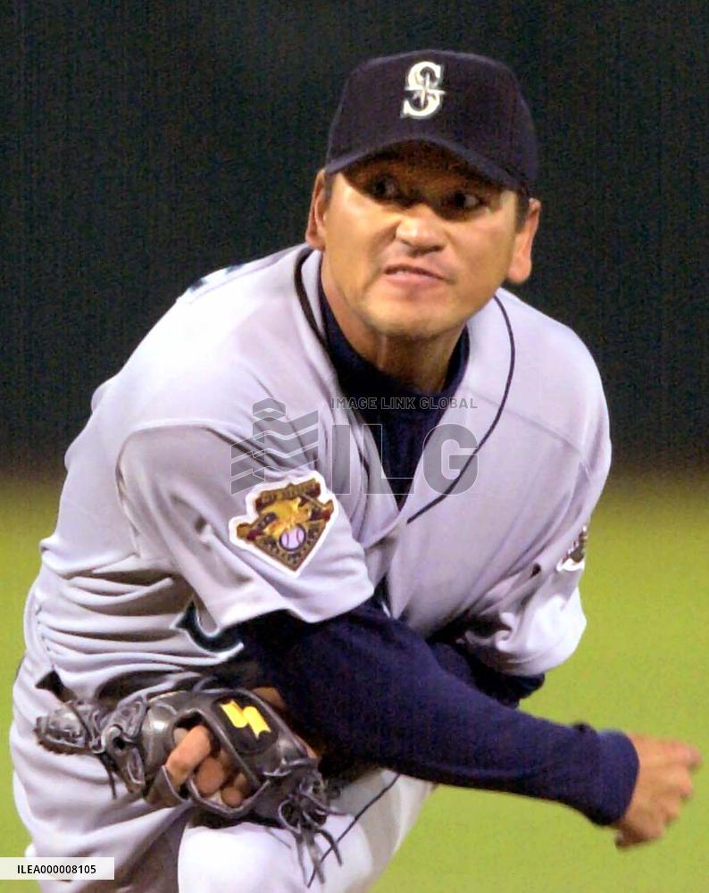 Seattle closer Sasaki gets fifth save