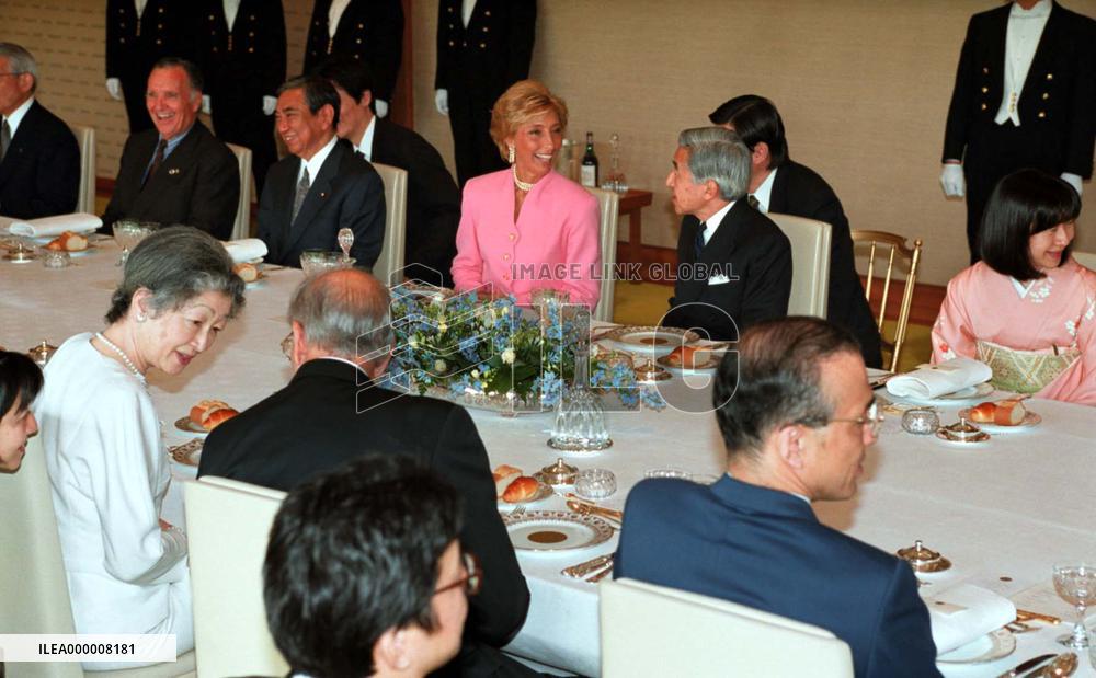 Uruguayan President Batlle, wife at Imperial luncheon