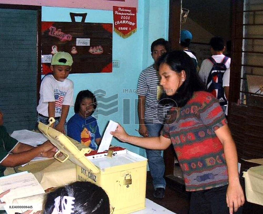 Polls close, vote counting begins in Philippines
