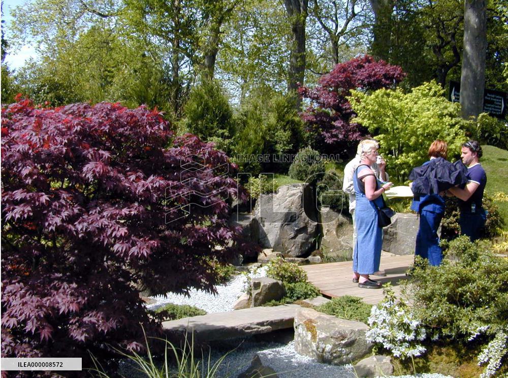 Japanese garden wins top British prize