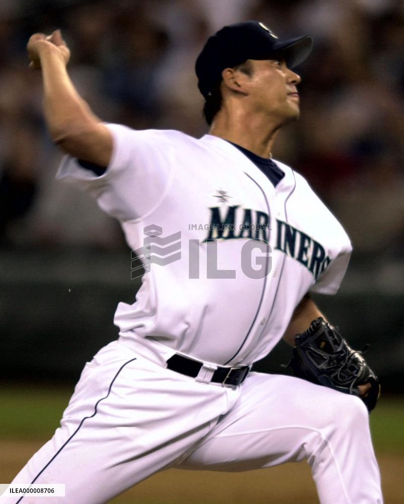 Sasaki picks up 21st save