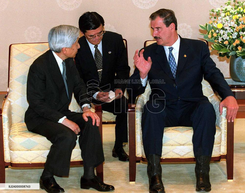 Emperor meets Mexico's Fox