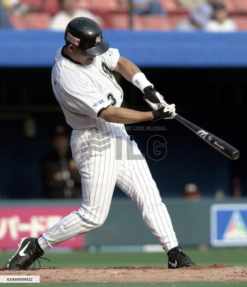 Ishii belts game-ending 2-run homer