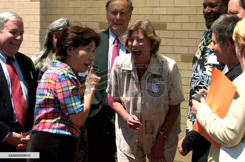 Tanaka visits alma mater in Philadelphia