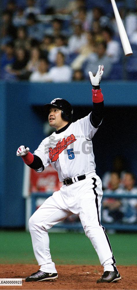 Buffaloes Nakamura hits 29th homer