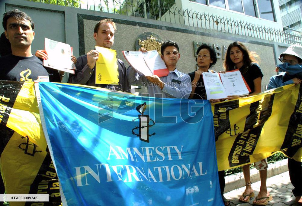 Amnesty calls on Myanmar to release more political prisoners