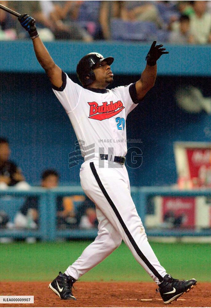 Buffaloes Rhodes hits Pacific League record homer