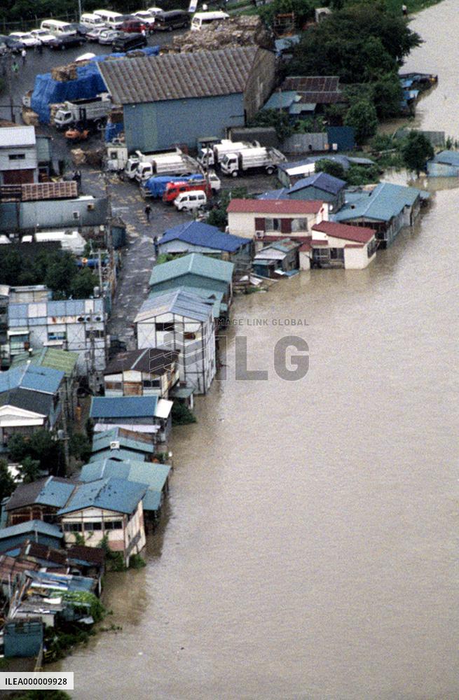 Houses inundated