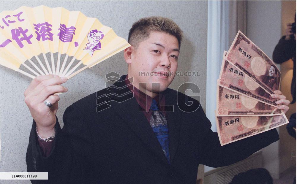 Nakamura re-signs with Kintetsu