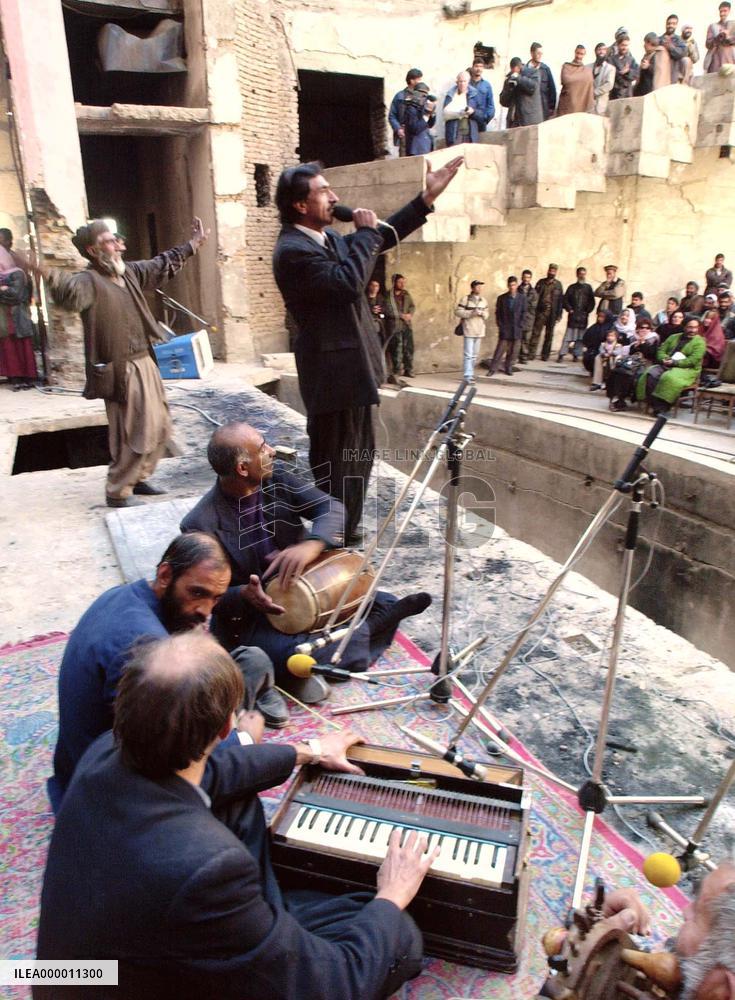 Afghans enjoy first music performances in six years