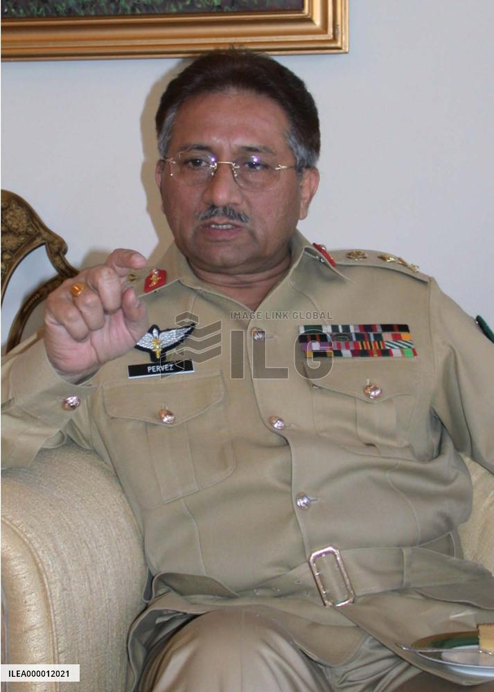 Musharraf rejects criticism Pakistan is losing sovereignty