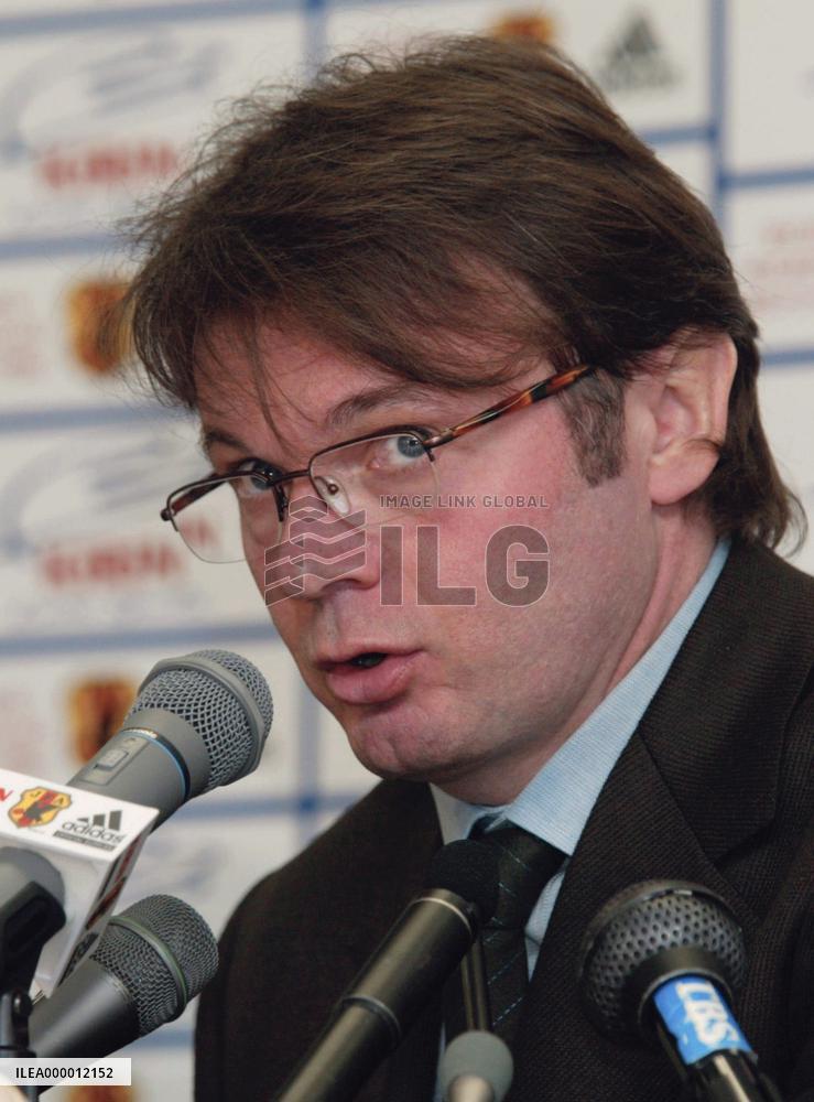 Troussier names Japan squad for World Cup friendlies