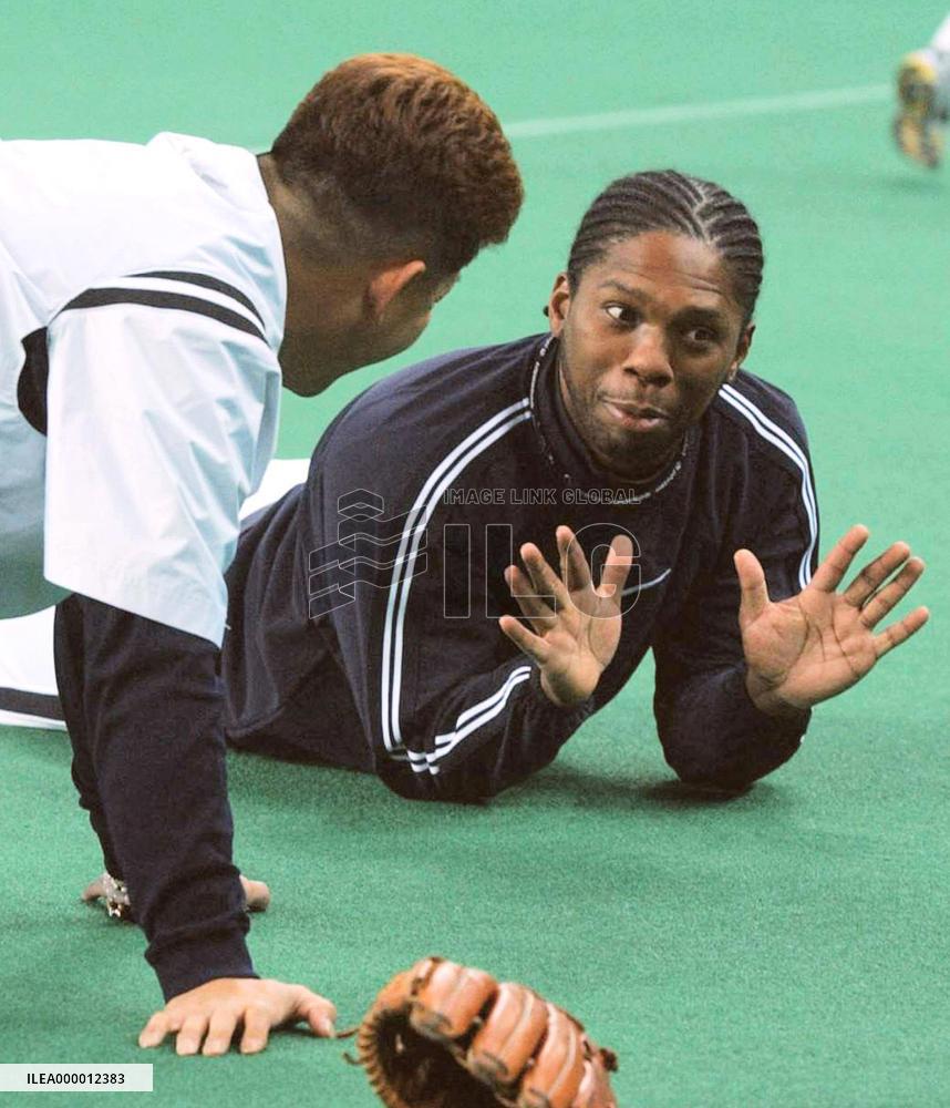 Rhodes ready for new baseball season