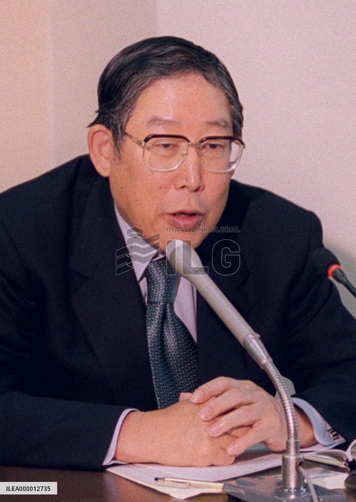 Okuda urges Mizuho execs to take blame for computer fiasco