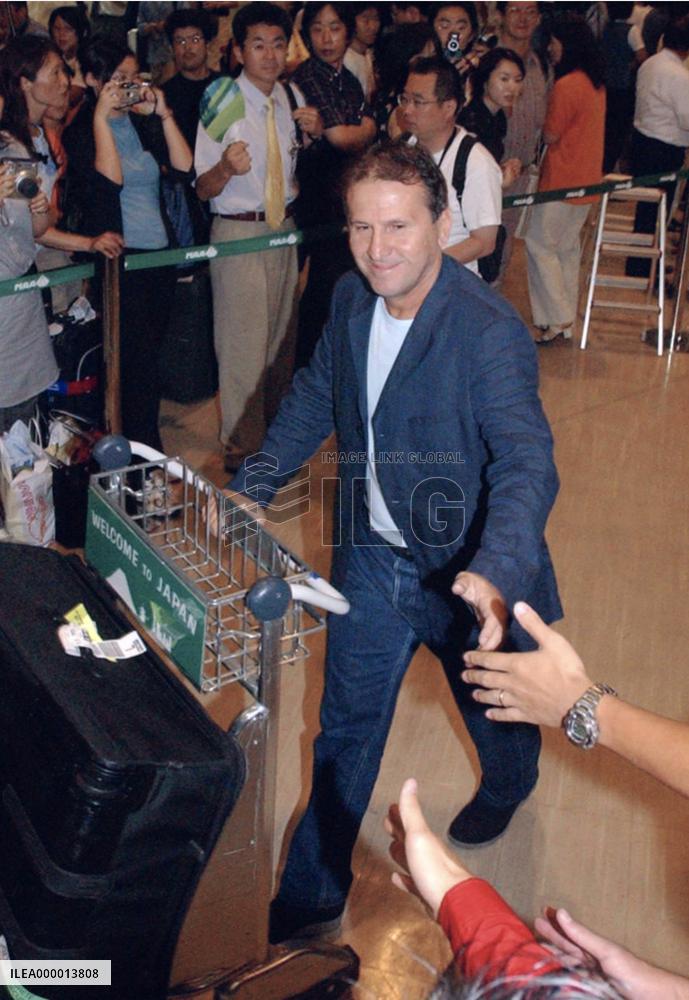 Zico gets nod from JFA for Japan job