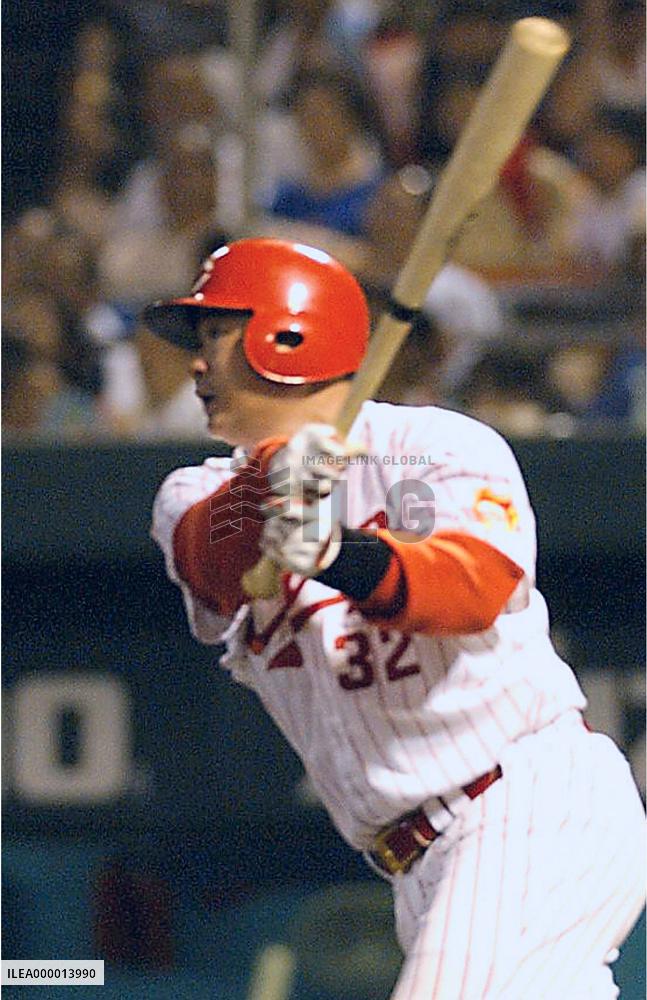 Nishiyama hits 2nd homer in Hiroshima win