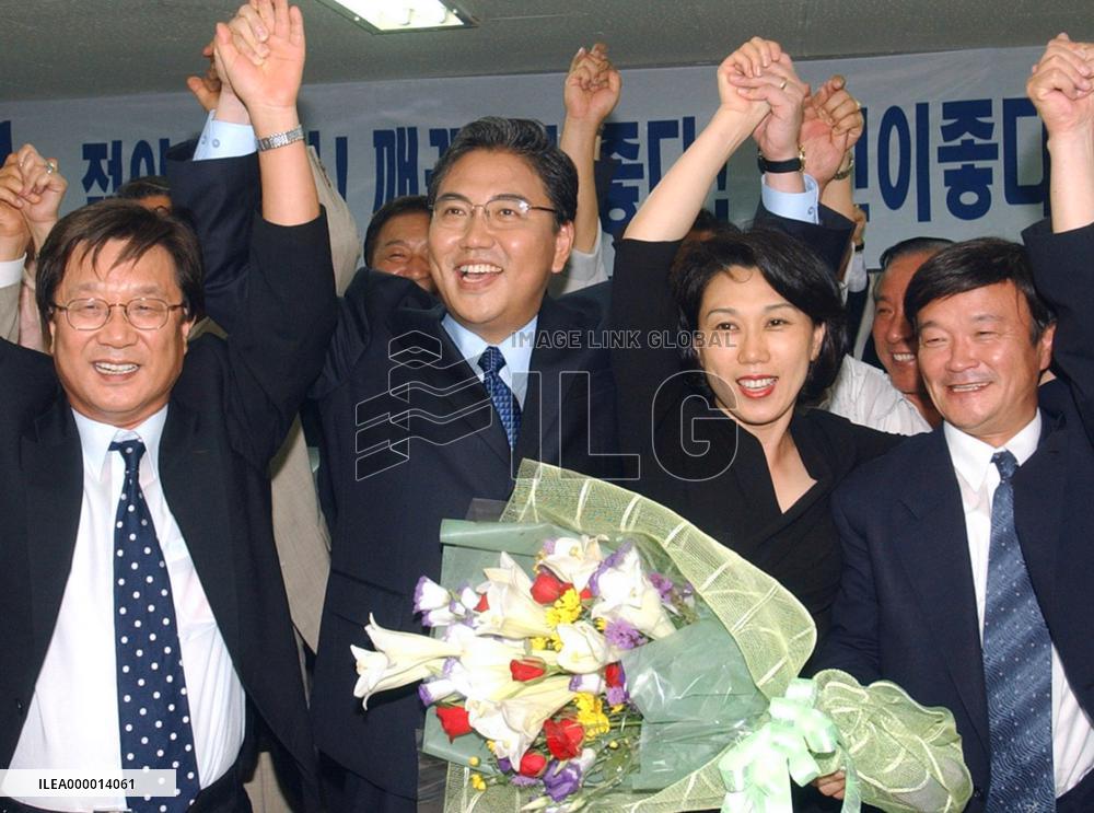 Opposition GNP wins S. Korean by-elections