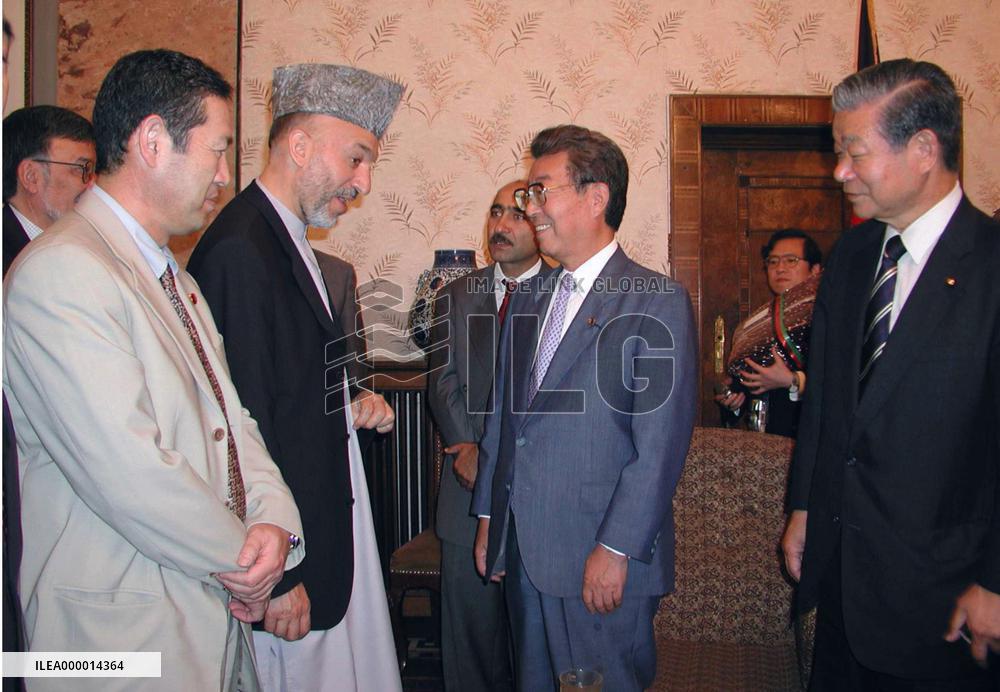 Japan parliamentary mission meets Afghan leader