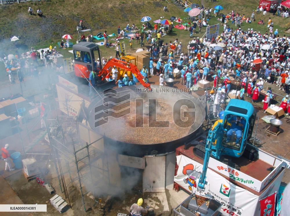Taro-eating festival held in Yamagata