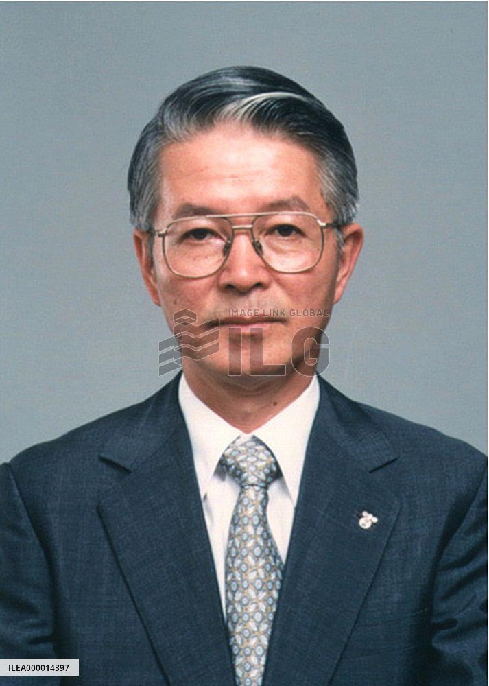 (3)TEPCO chief, others to quit over nuke plant scandal