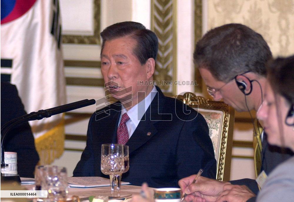 Kim expects Koizumi's N. Korea trip to produce breakthrough