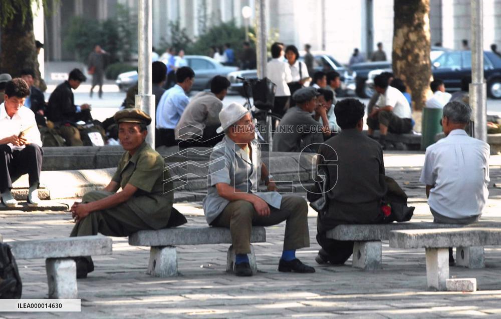 (3)No sign of events to welcome Koizumi to Pyongyang