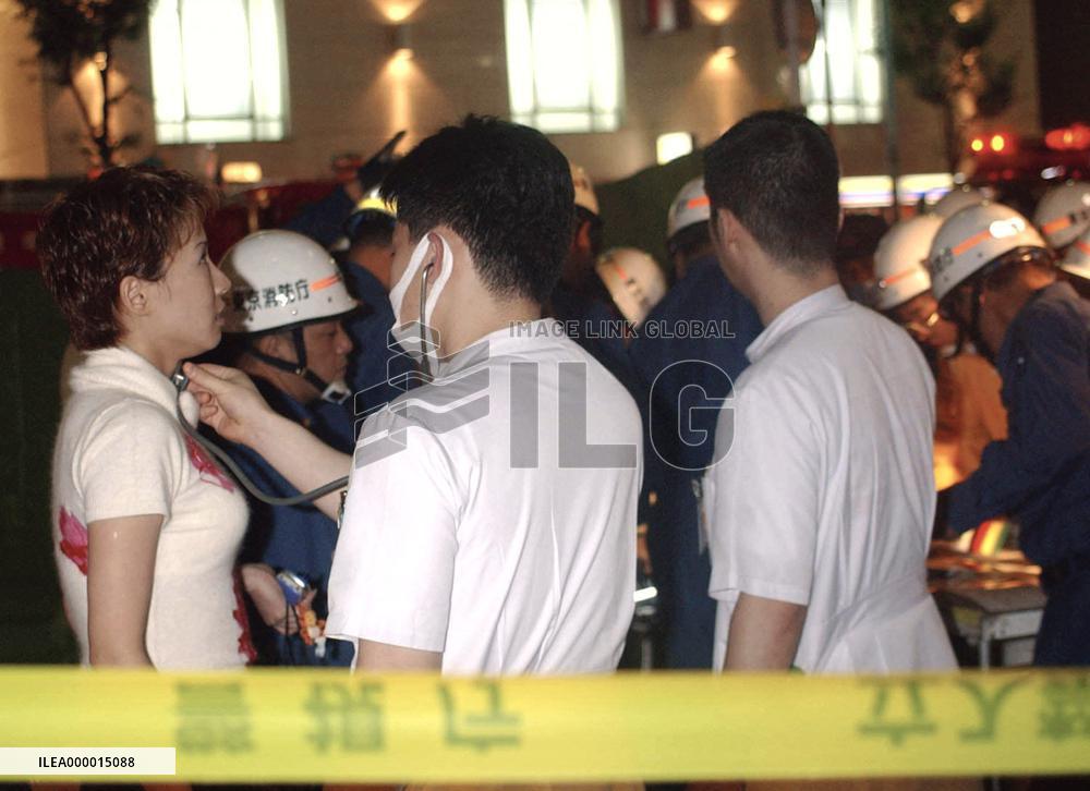 121 people sickened by tear gas attack in Tokyo