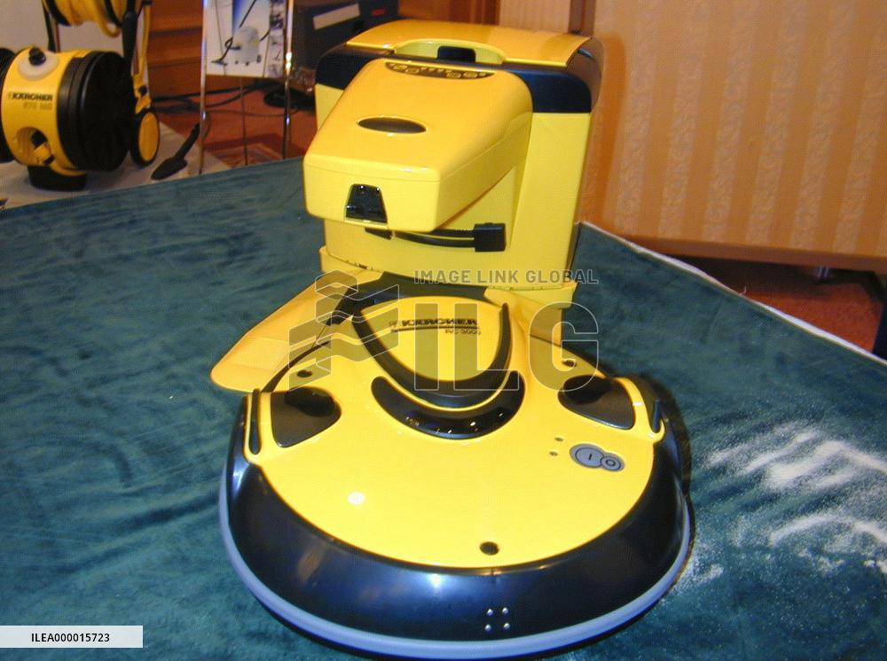 Cleaning robot
