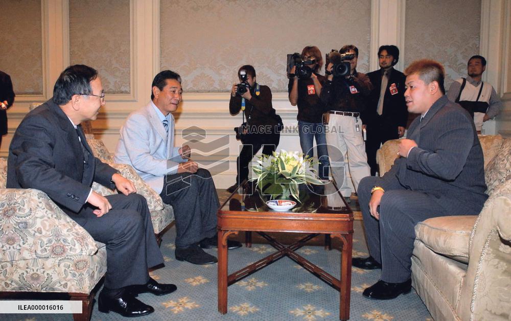 Hanshin makes move on Nakamura, offers 6-year deal