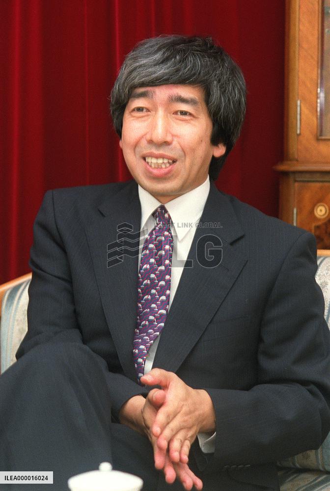 (4)Prince Takamado dies of heart failure