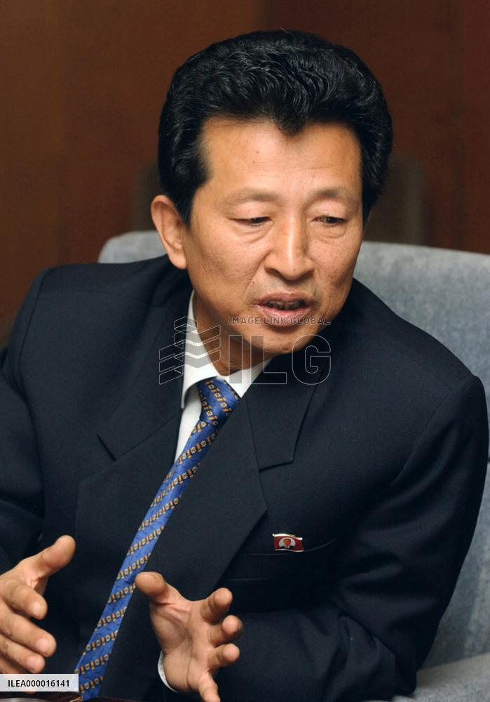 No progress in talks if abductees not returned to North