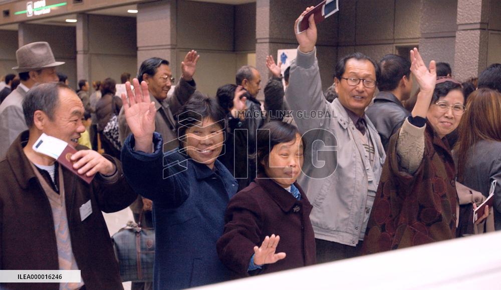 5 war-displaced Japanese return to China
