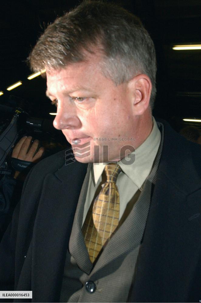 Greeneville's Waddle arrives in Japan to apologize