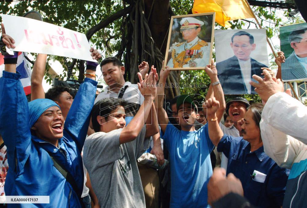 (1)Thais stage anti-Cambodia demonstration