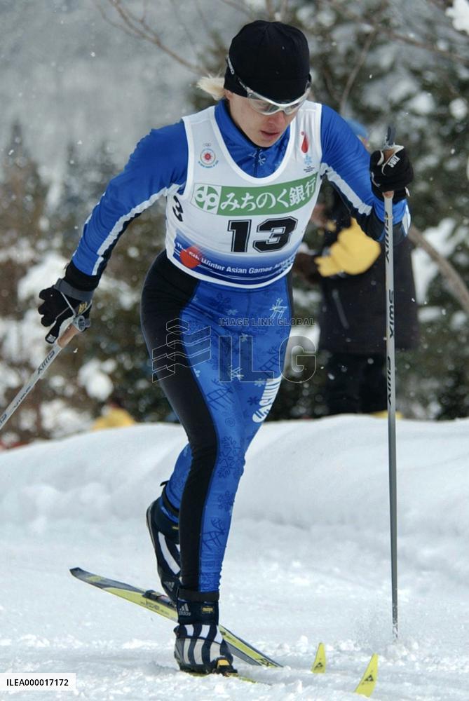 Kazakstan's Malahova takes Asian Games' 1st gold