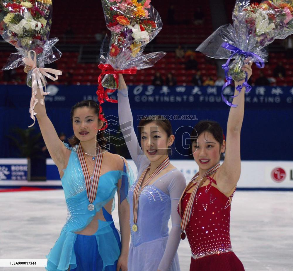 Suguri leads Japanese sweep at Four Continents meet